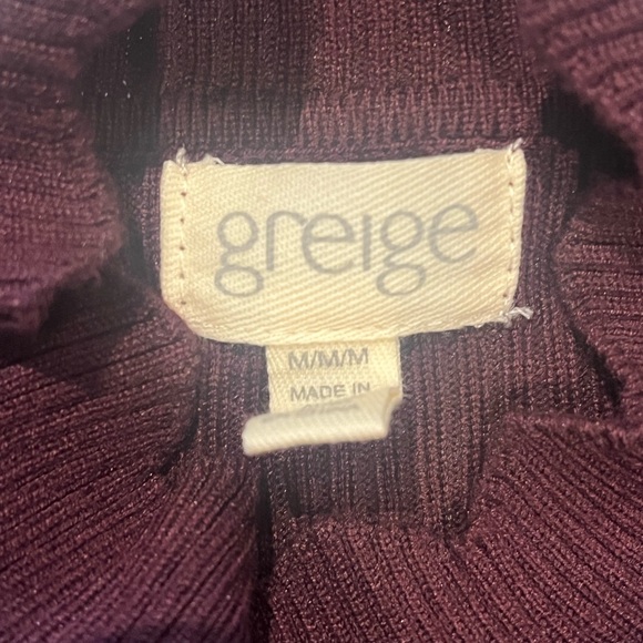 Women’s mock neck embellished sweater - Picture 5 of 7